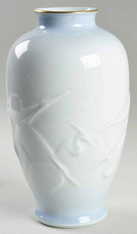 FUK94 11" Vase by Fukagawa-1