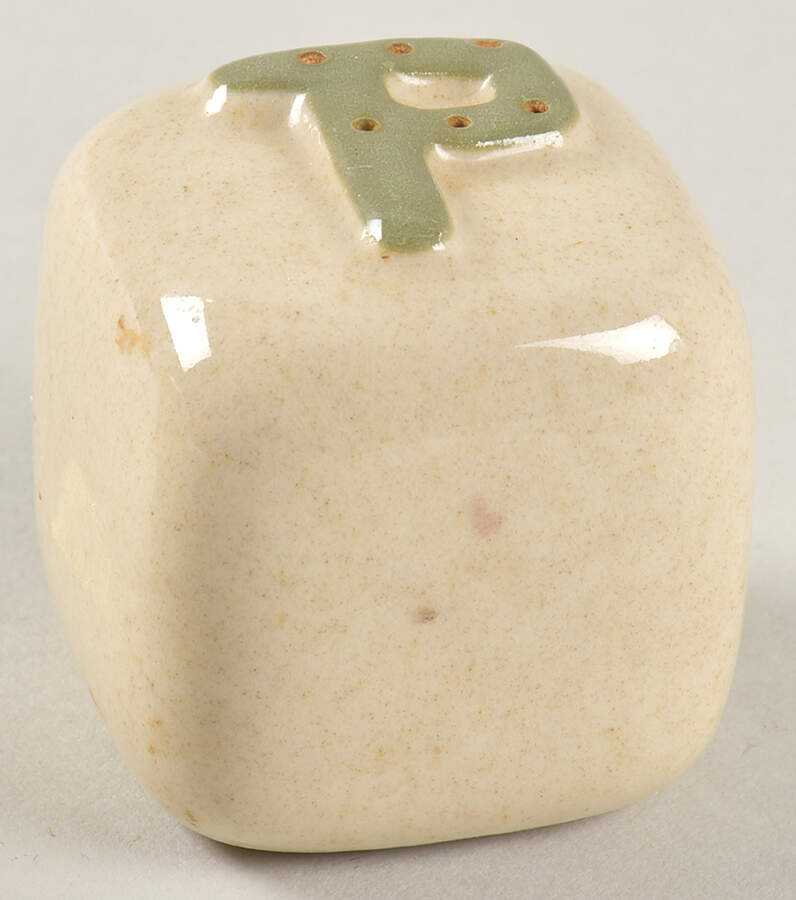 Acorn Pepper Shaker by Gabriel-1
