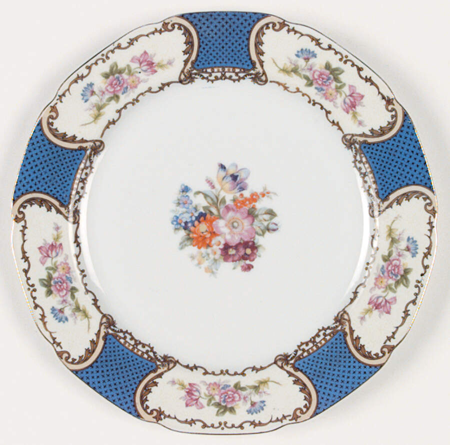 GCA2 Dinner Plate by Gold Castle-1