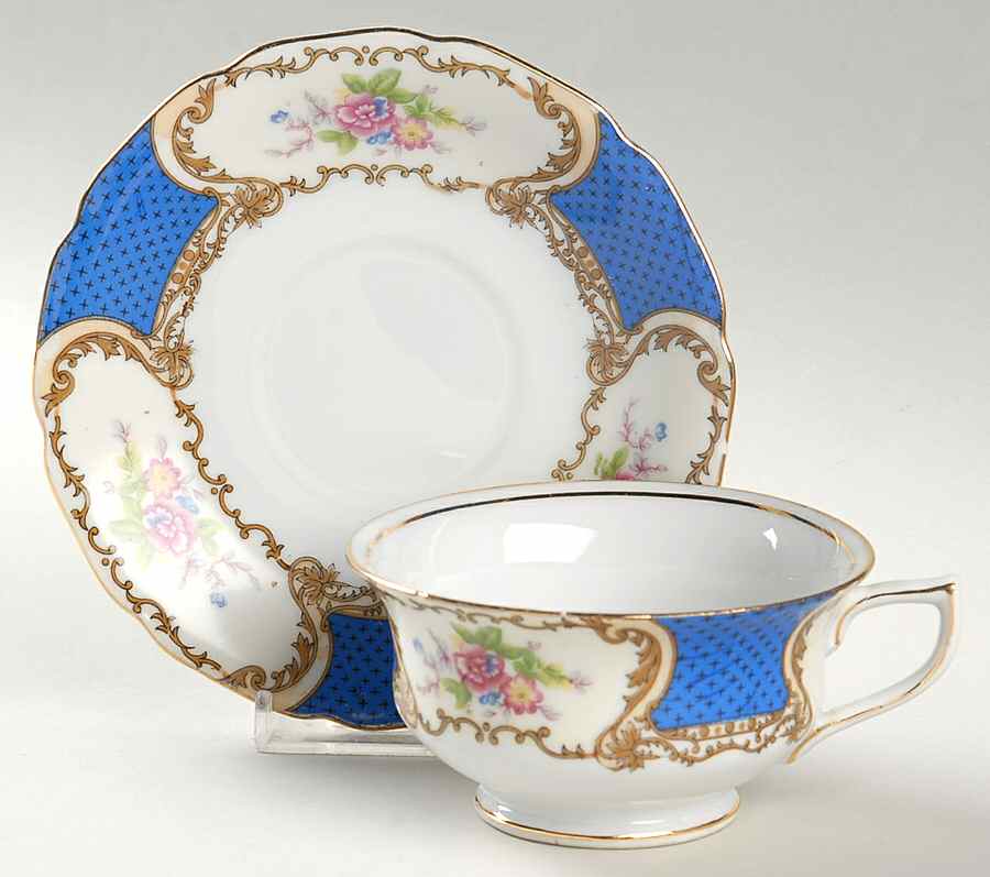 GCA2 Footed Cup & Saucer Set by Gold Castle-1