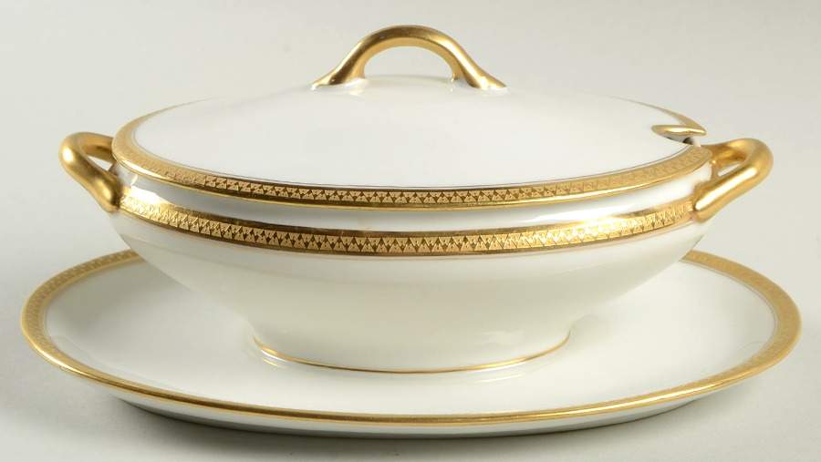 GDA5 Gravy Boat w/Attached Underplate & Lid by Gerard, Dufraisseix & Abbot-1