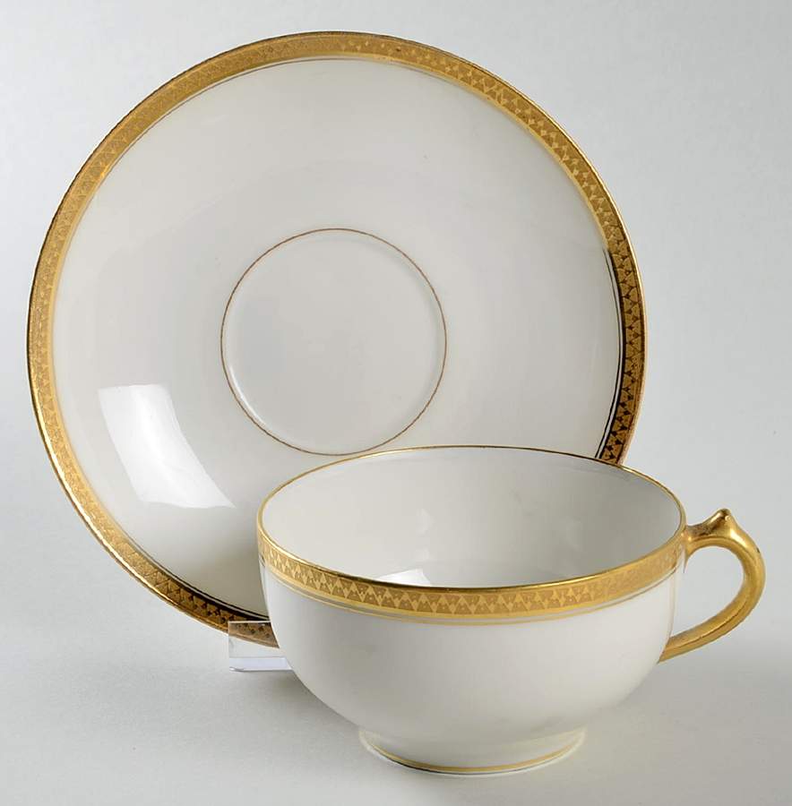 GDA5 Flat Cup & Saucer Set by Gerard, Dufraisseix & Abbot-1