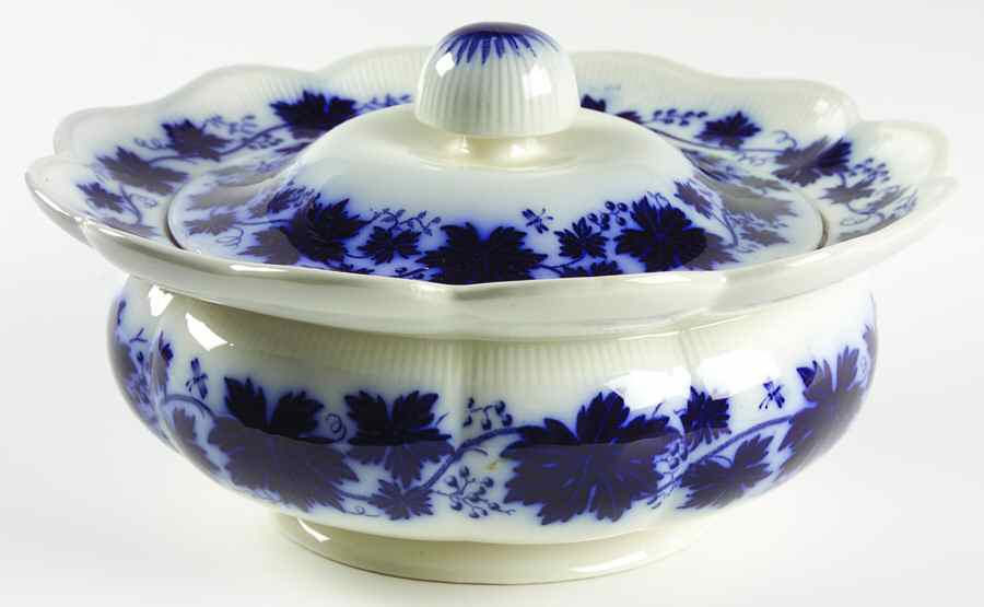 Vinranka Round Covered Vegetable by Gefle-1