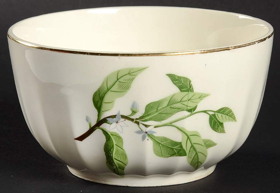 B8760 Cranberry Bowl by WS George-1