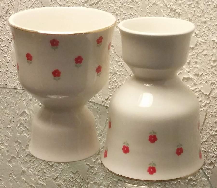 Blushing Rose Dalrymple (Lido) Double Egg Cup by WS George-1