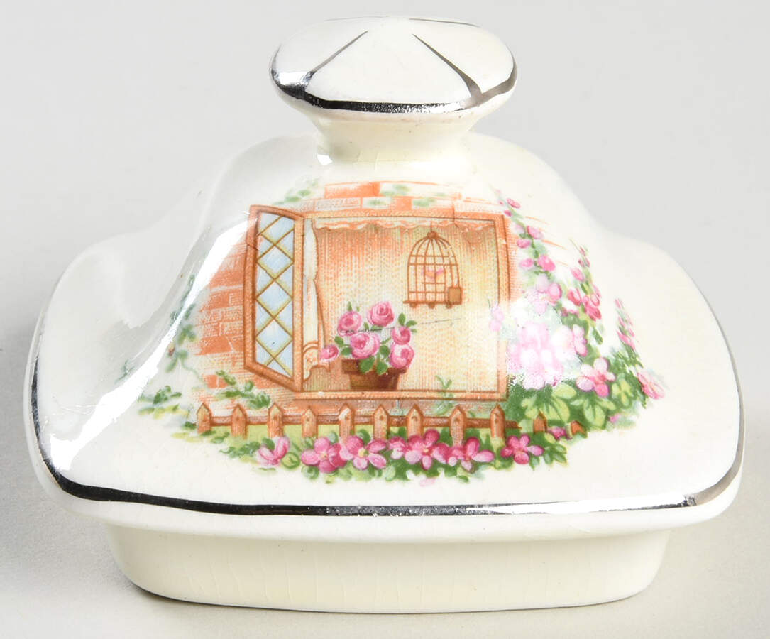 Breakfast Nook Lid for Sugar Bowl by WS George-1