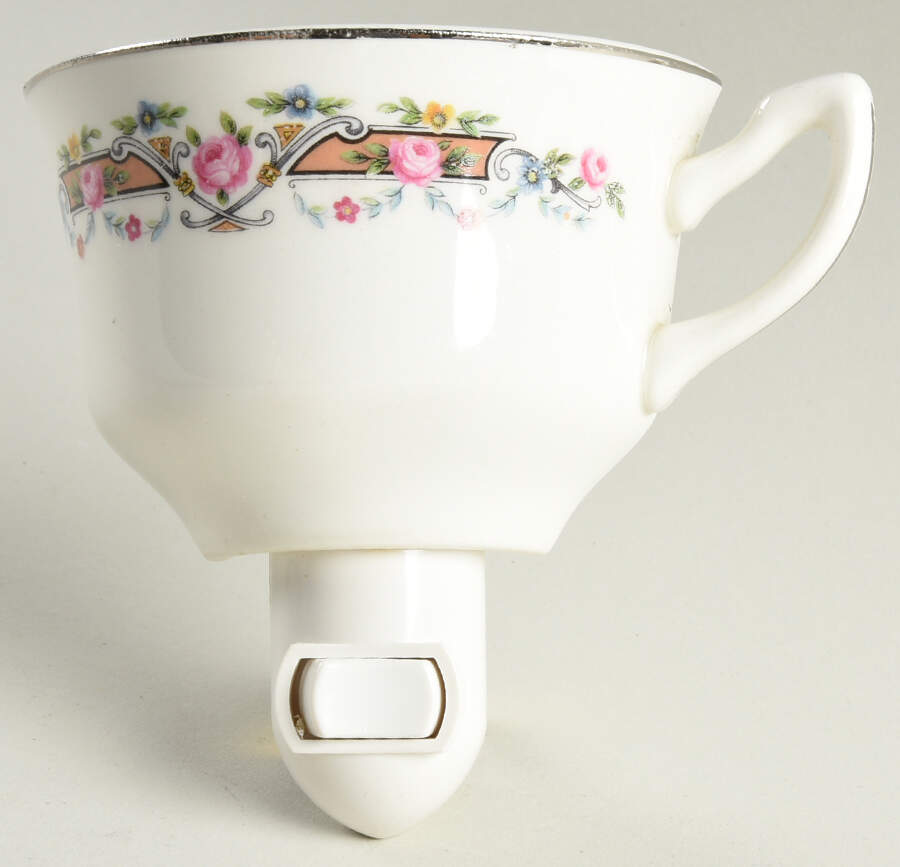 Flower Rim 1 5/8" + cup (H) Night Light/Cup HC by WS George-1