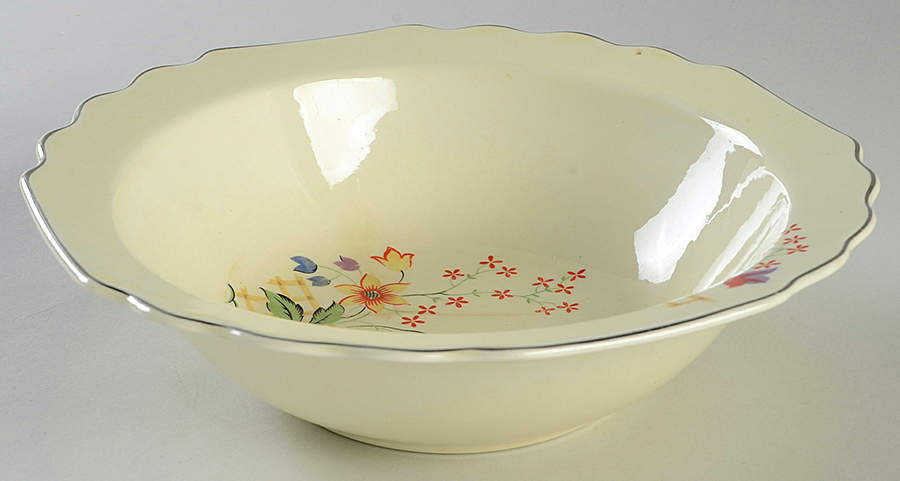 Gaylea (Lido, Canarytone) 8" Round Vegetable Bowl by WS George-1