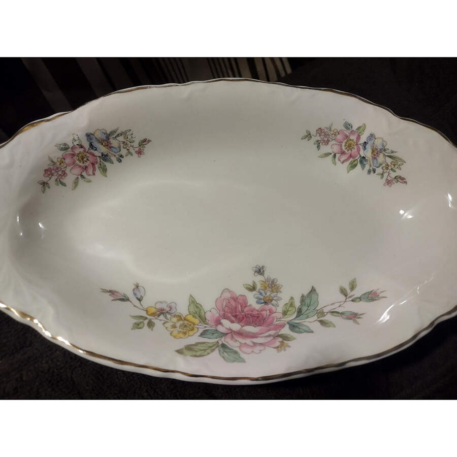 GEO100 9" Oval Vegetable Bowl by WS George-1
