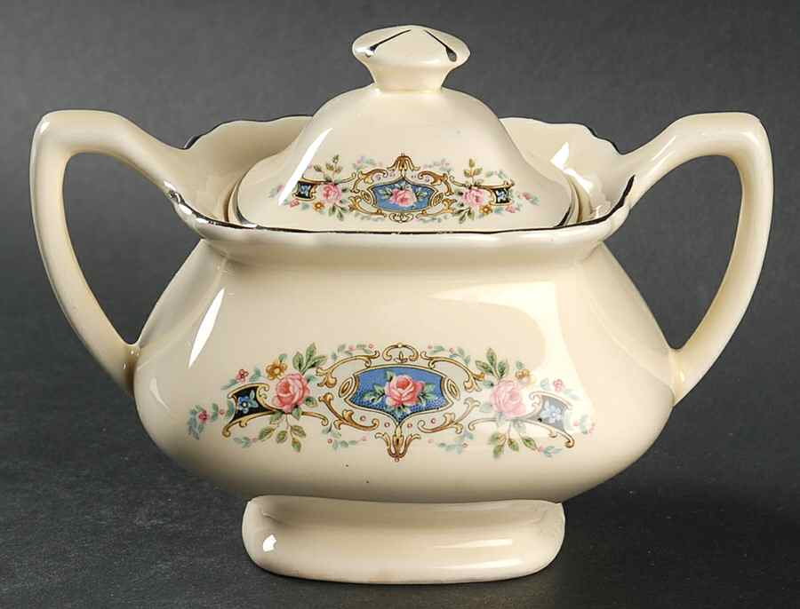 GEO22 Sugar Bowl & Lid by WS George-1