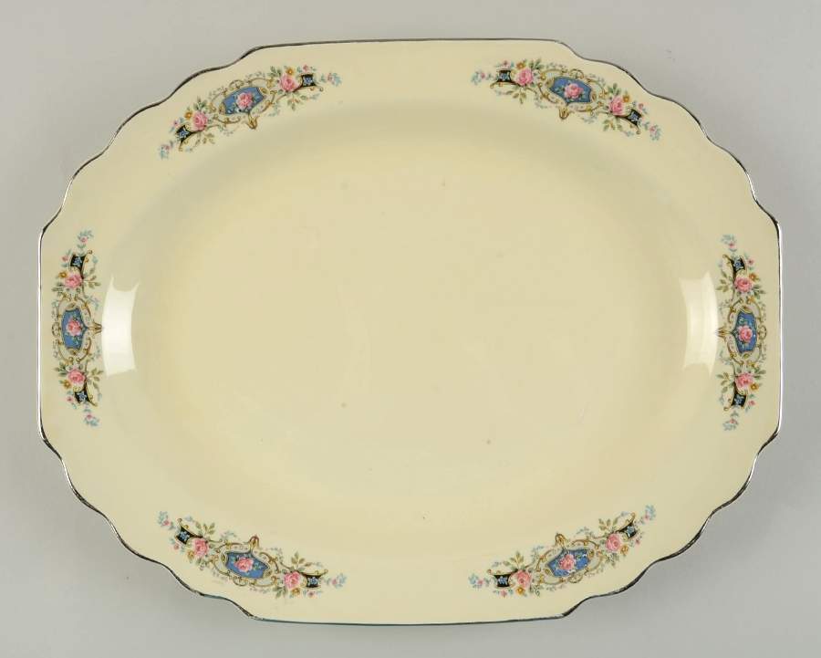 GEO22 13" Oval Serving Platter by WS George-1