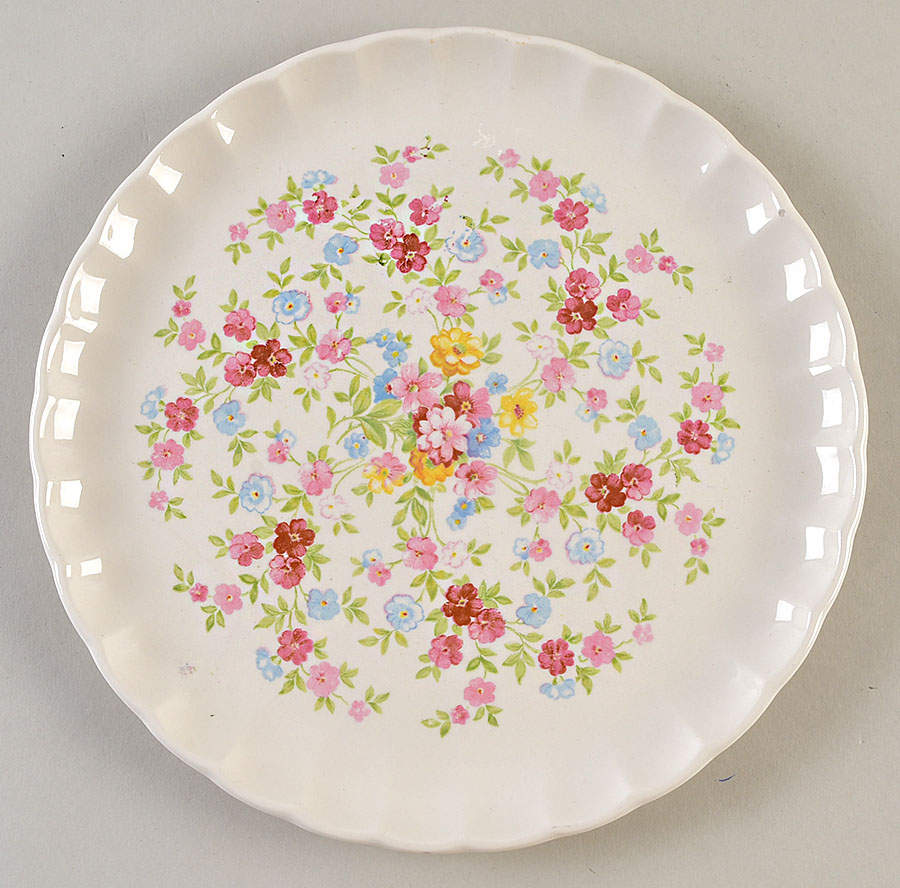 GEO32 Luncheon Plate by WS George-1
