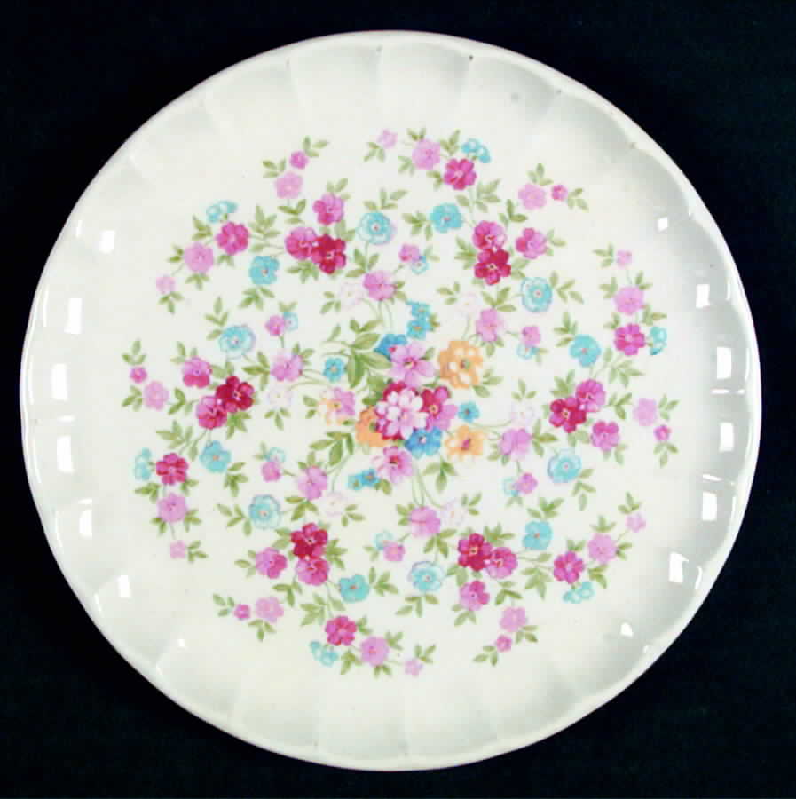GEO32 Salad Plate by WS George-1