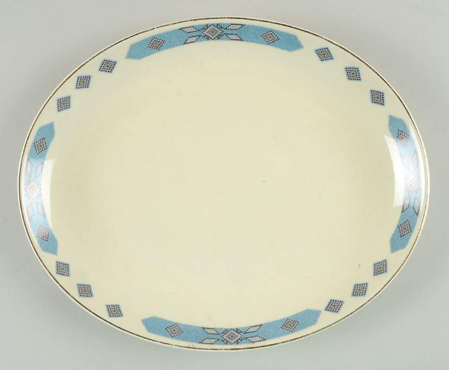 Cherokee 11" Oval Serving Platter by WS George-1