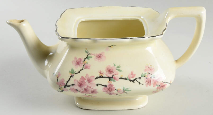 Peach Blossom (Lido, Cream, Platinum) Teapot No Lid by WS George-1