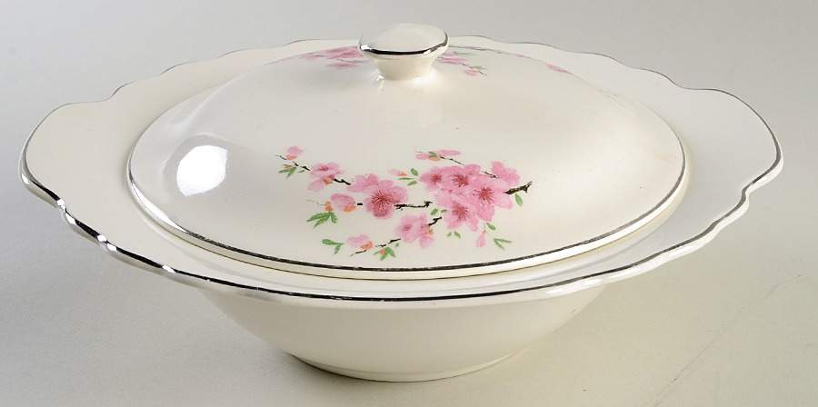 Peach Blossom (Lido, Cream, Platinum) Round Covered Vegetable by WS George-1