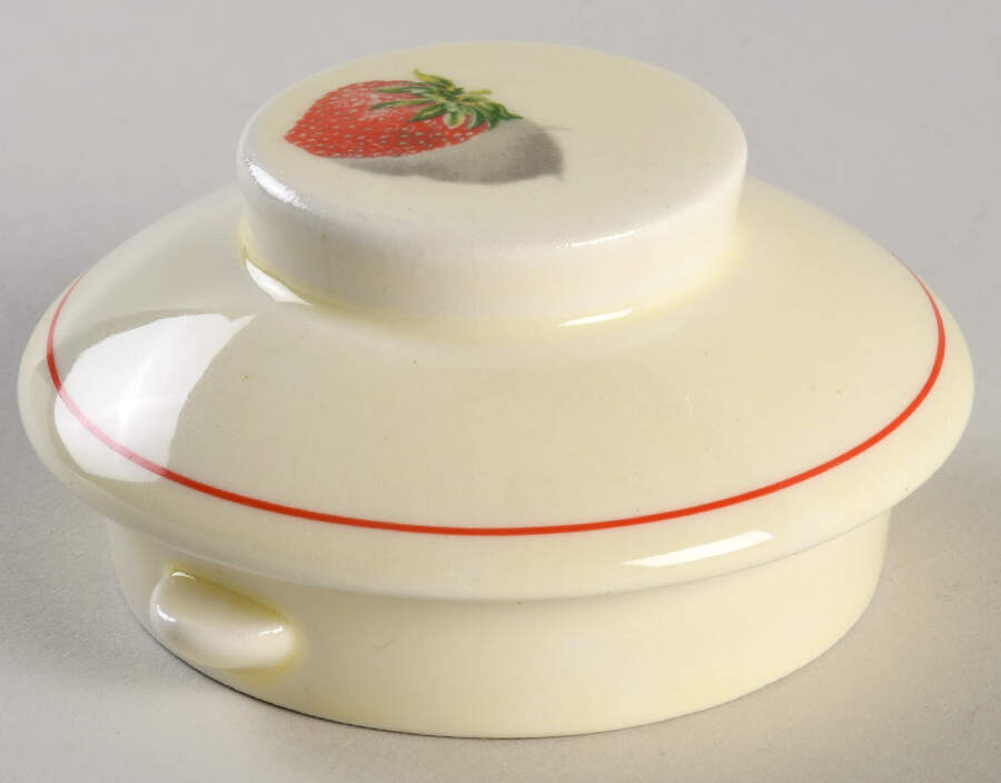 Shortcake Lid for Coffee Pot by WS George-1