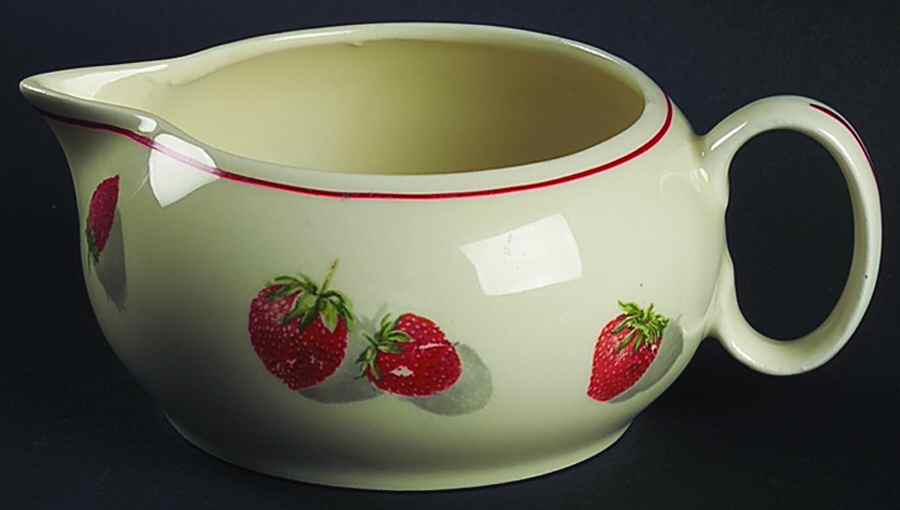 Shortcake Creamer by WS George-1