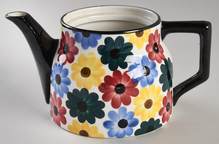 GGE1 Teapot No Lid by Ges Gesch (Germany)-1