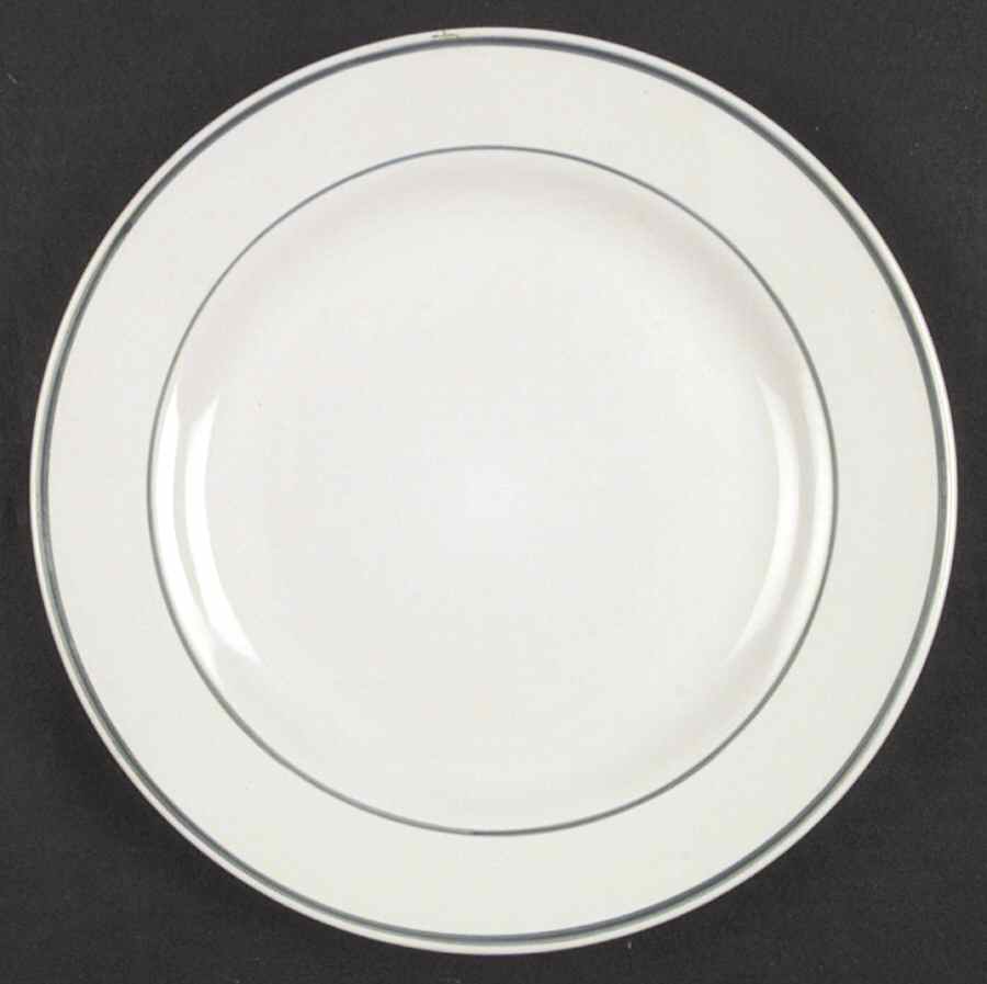 Restaurant Classics Green Dinner Plate by Gibson Designs-1