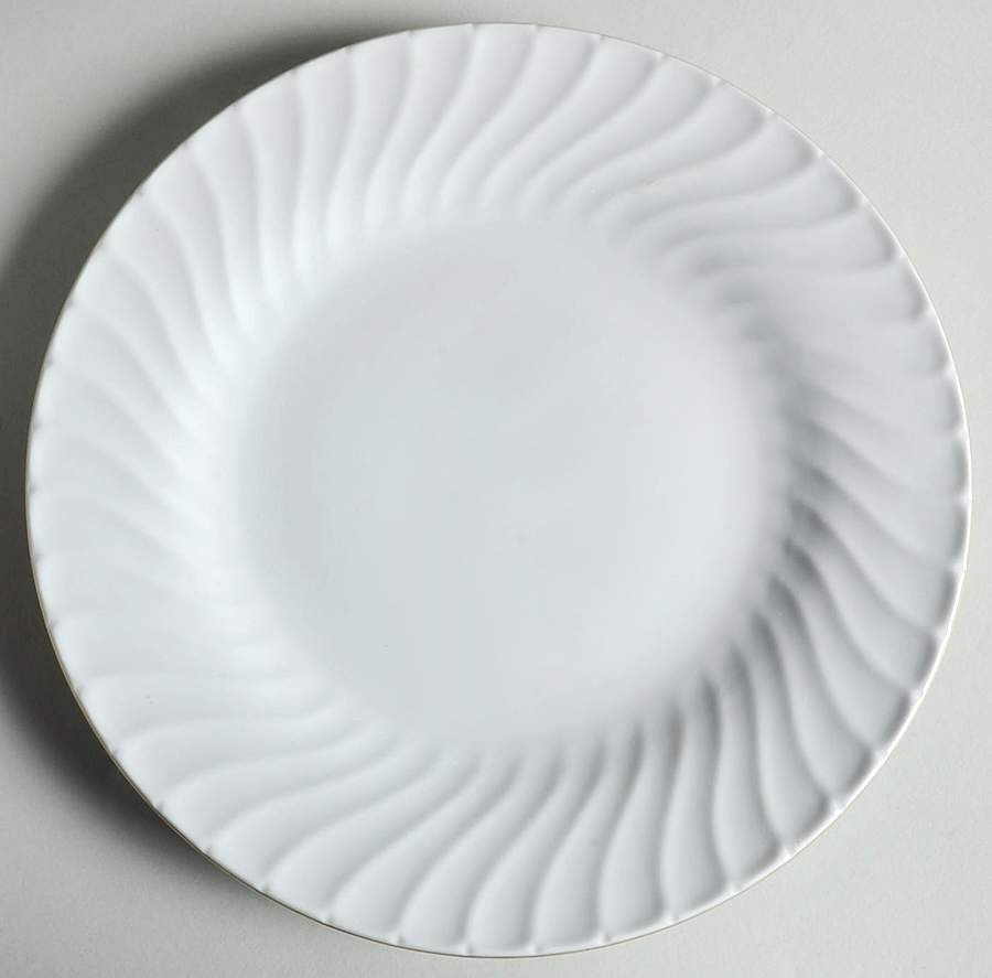 Shell Gold Dinner Plate by Gibson Designs-1