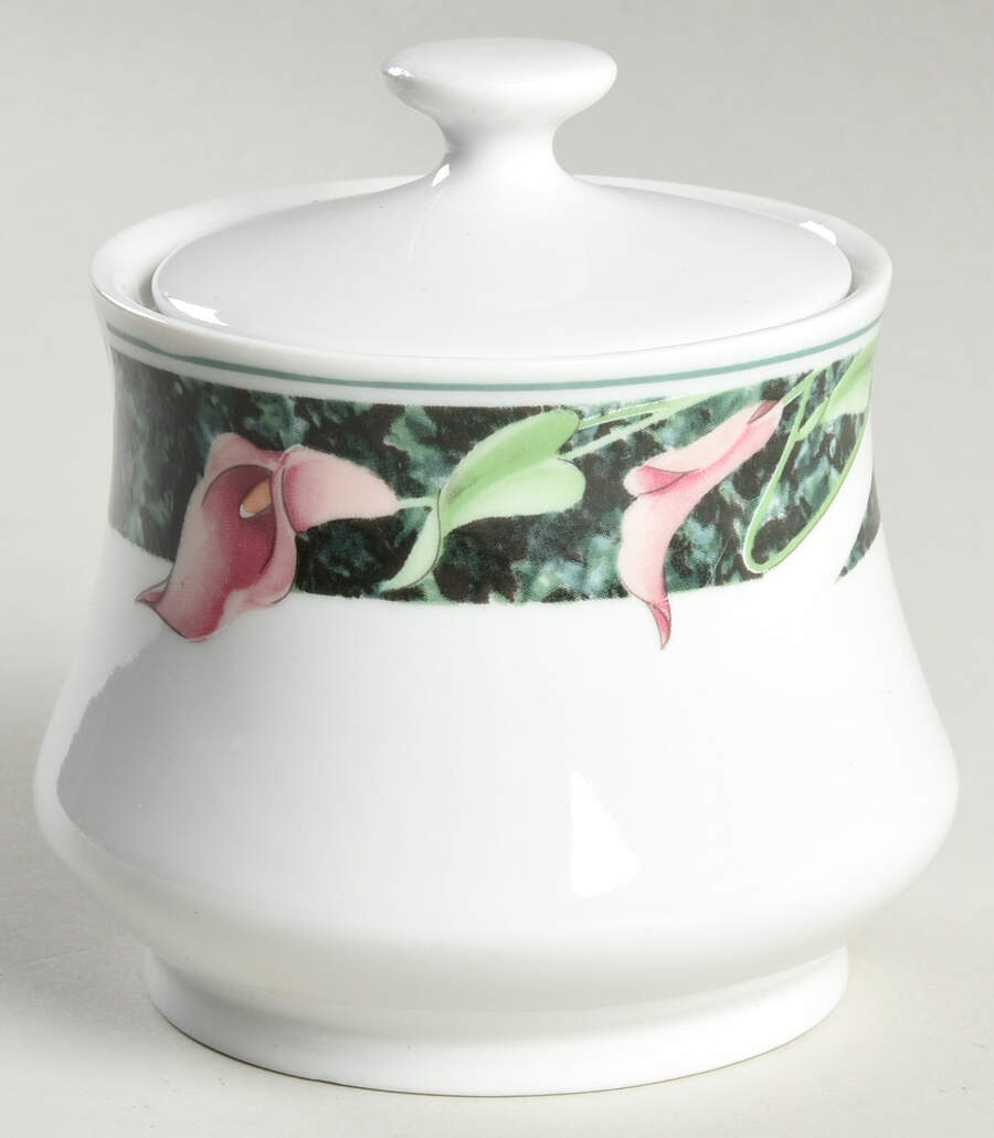 Trumps Sugar Bowl & Lid by Gibson Designs-1