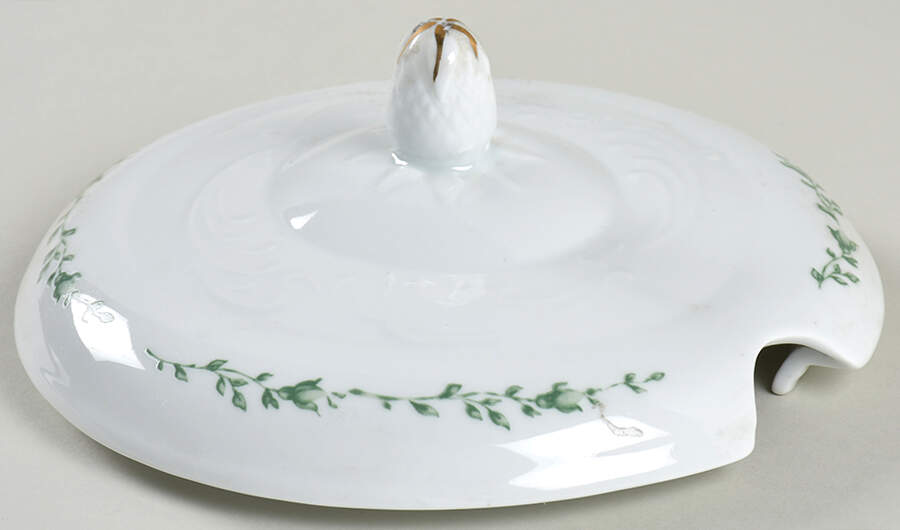 Victorian Rose Lid for Tureen by Gibson Designs-1