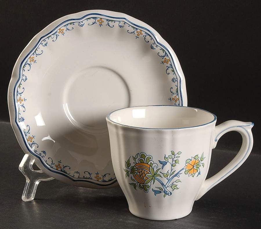A La Grenade Flat Cup & Saucer Set by Faiencerie De Gien-1