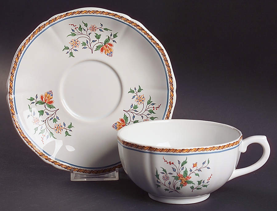 Au Sainfoin Breakfast Cup & Saucer Set by Faiencerie De Gien-1