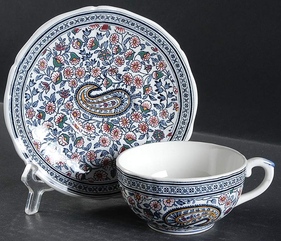 Cachemire Flat Cup & Saucer Set by Faiencerie De Gien-1
