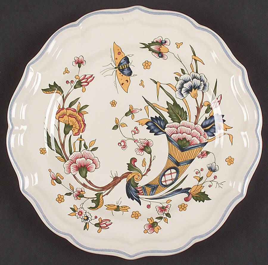 Corne D'Abondance Dessert Luncheon Plate by Faiencerie De Gien-1