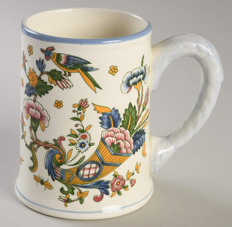 Corne D'Abondance Mug by Faiencerie De Gien-1