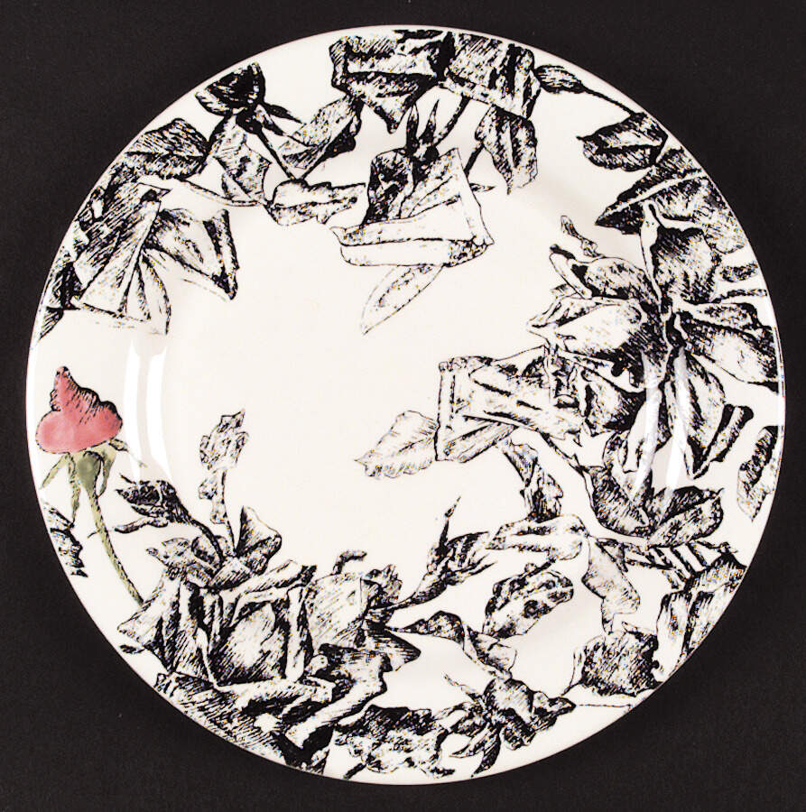 Esquisse Dinner Plate by Faiencerie De Gien-1