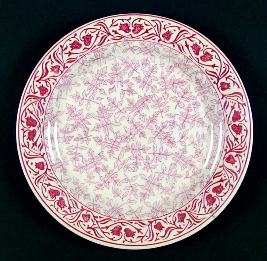 Herbier Rose Dinner Plate by Faiencerie De Gien-1