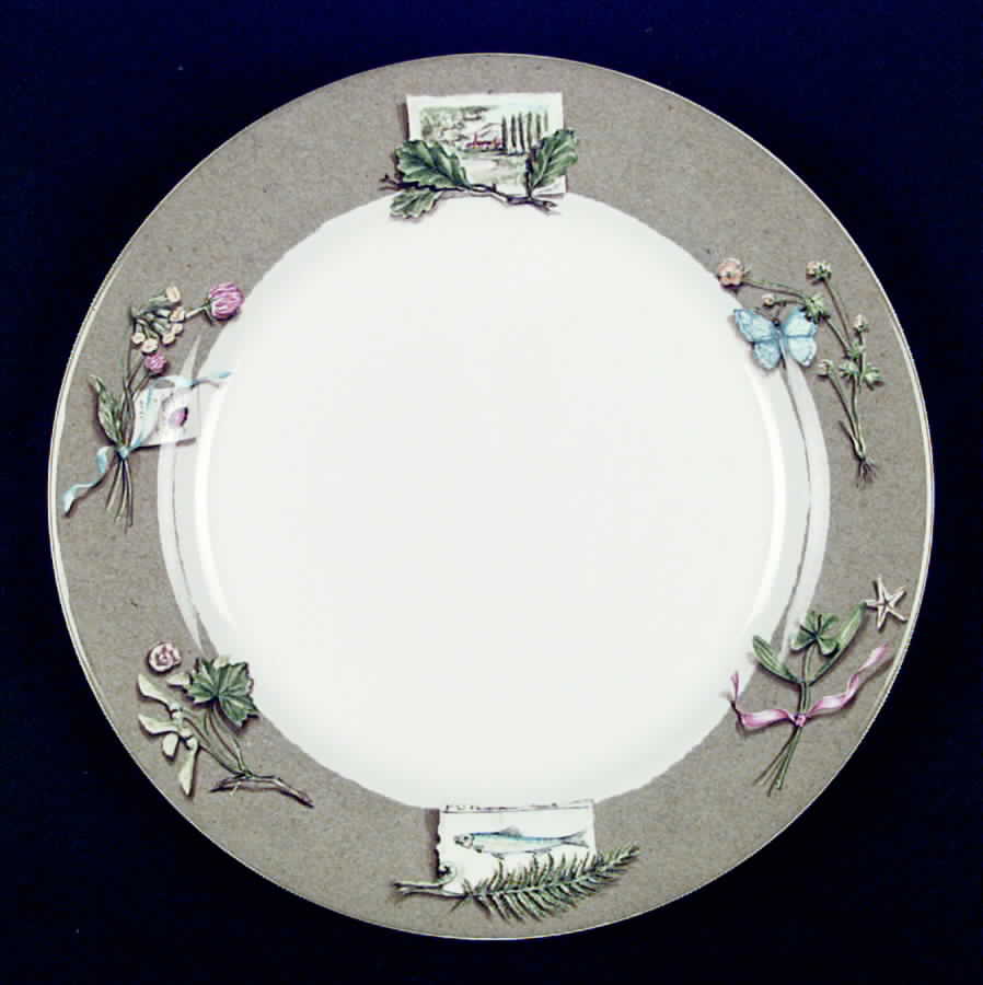 Images Dinner Plate by Faiencerie De Gien-1