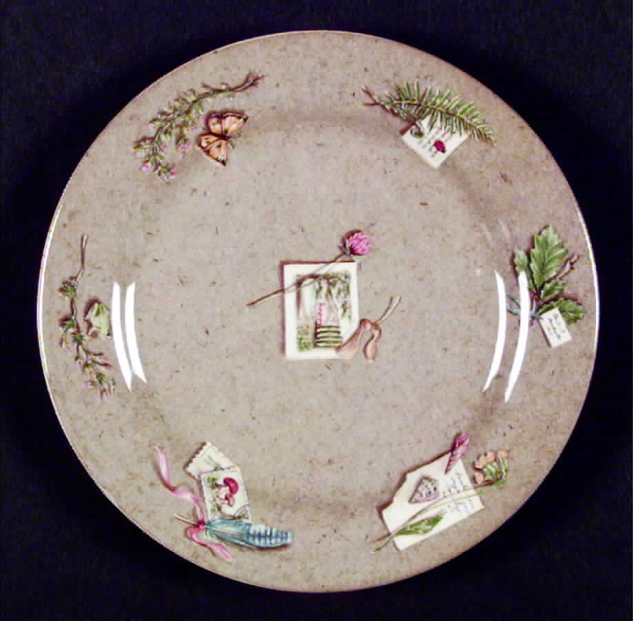Images Canape Plate by Faiencerie De Gien-1