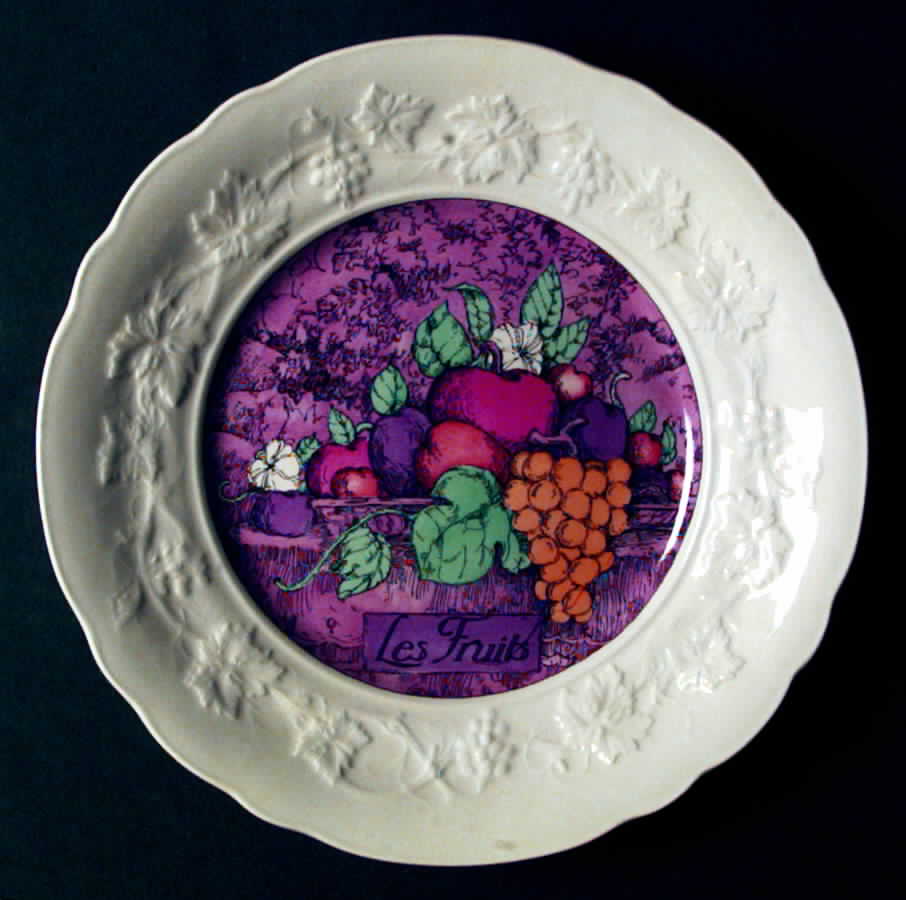 Les Delices Salad Plate by Faiencerie De Gien-1
