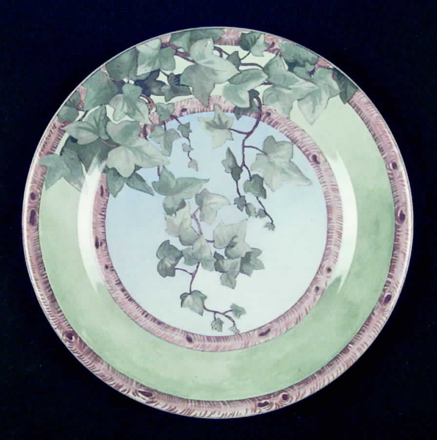 Le Lierre Salad Plate by Faiencerie De Gien-1