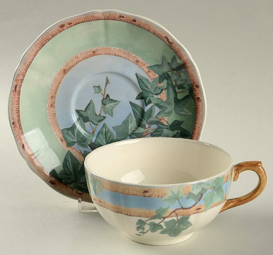 Le Lierre Breakfast Cup & Saucer Set by Faiencerie De Gien-1