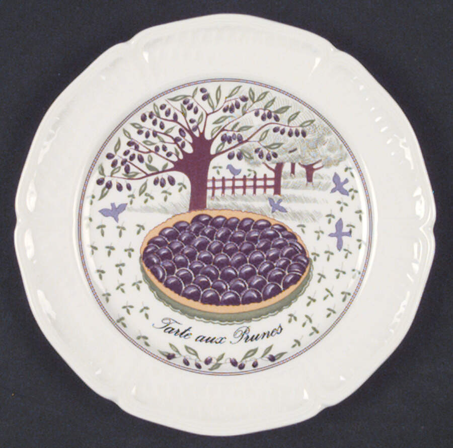 Les Tartes Canape Plate by Faiencerie De Gien-1