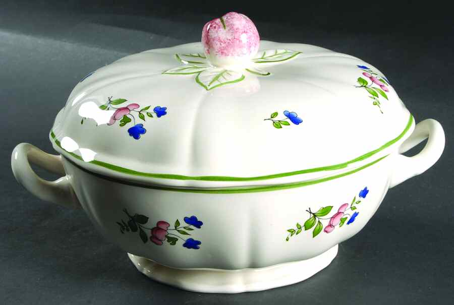 Lorraine Rose Green Round Covered Vegetable by Faiencerie De Gien-1