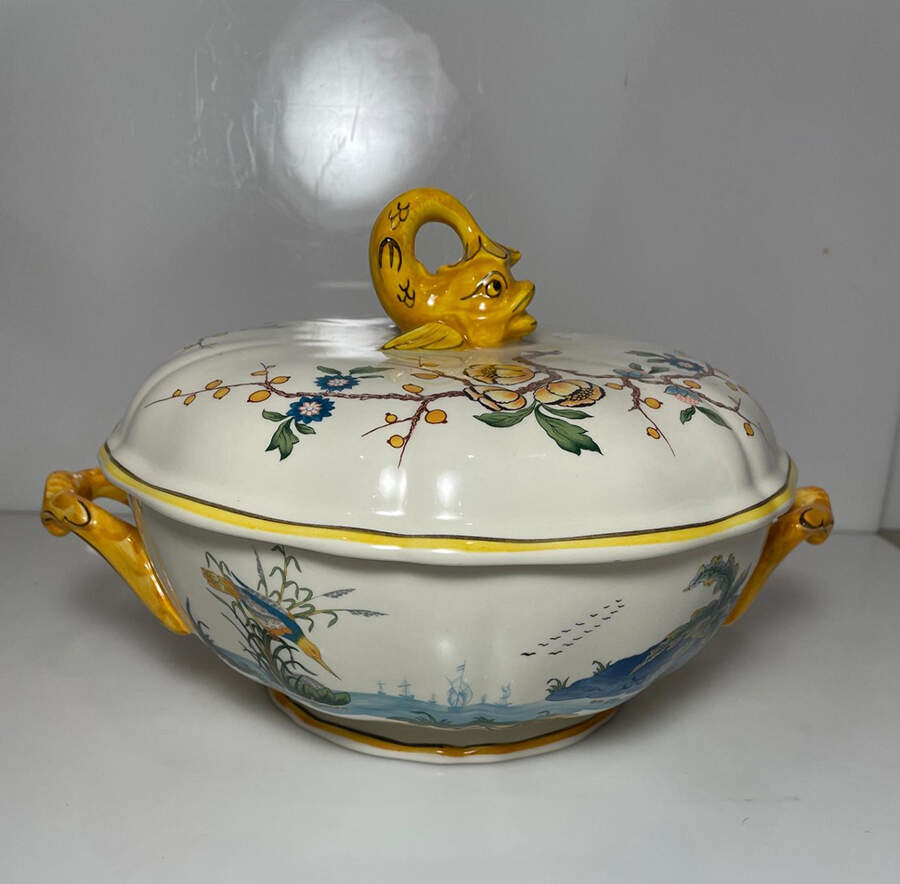 Magellan Round Covered Vegetable by Faiencerie De Gien-1
