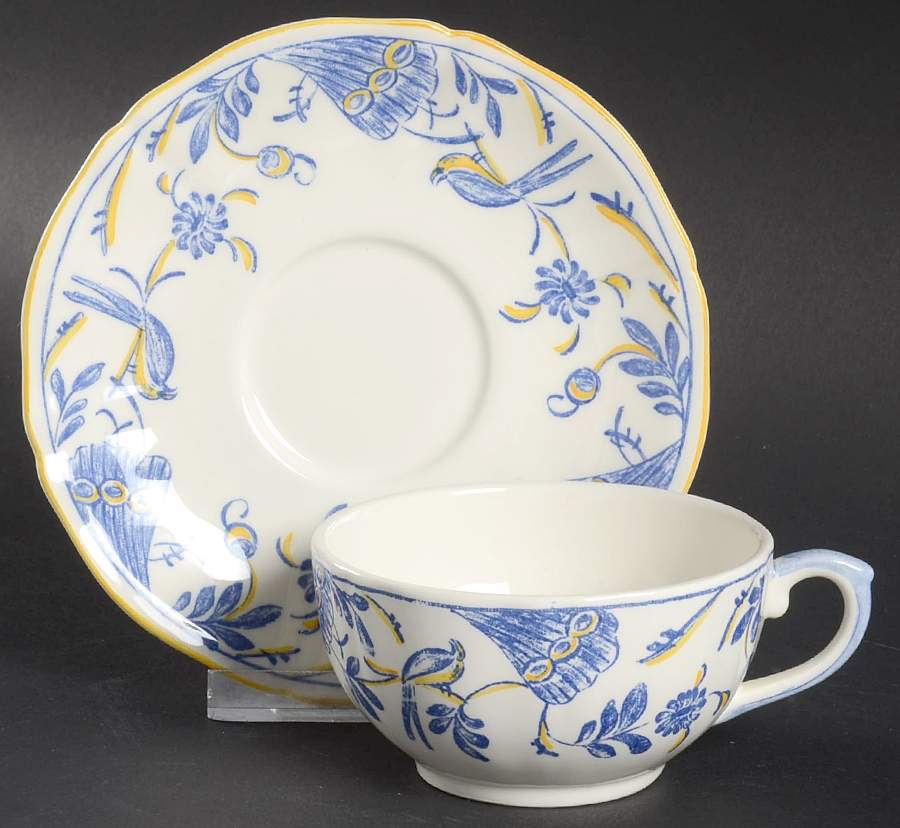 Oiseau Lyre Flat Cup & Saucer Set by Faiencerie De Gien-1