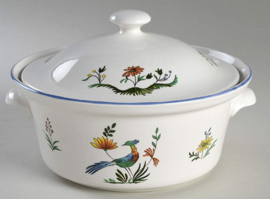 Oiseaux de Paradis 1.75 Qt Round Covered Casserole by Faiencerie De Gien-1
