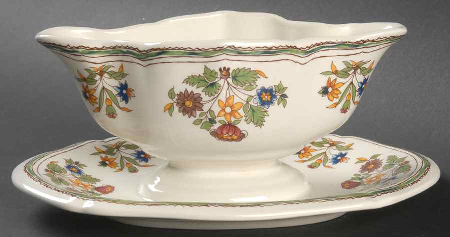 Olerys Gravy Boat with Attached Underplate by Faiencerie De Gien-1