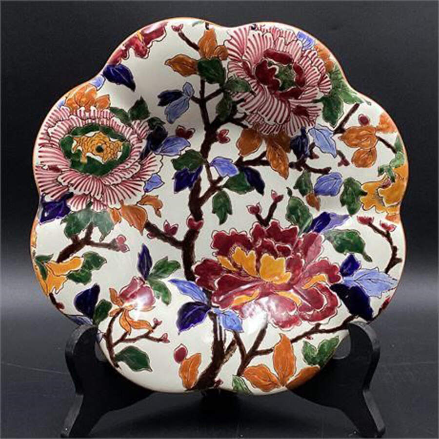 Pivoines 9" Scalloped Bowl by Faiencerie De Gien-1