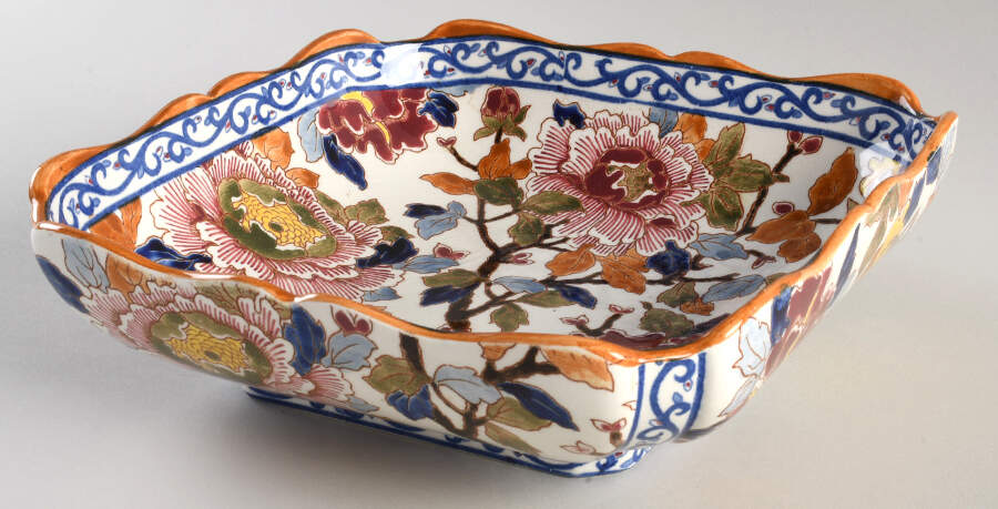 Pivoines 9" Square Salad Serving Bowl by Faiencerie De Gien-1