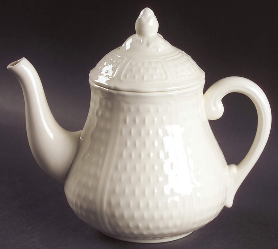 Pont Aux Choux (Cream) Teapot & Lid by Faiencerie De Gien-1