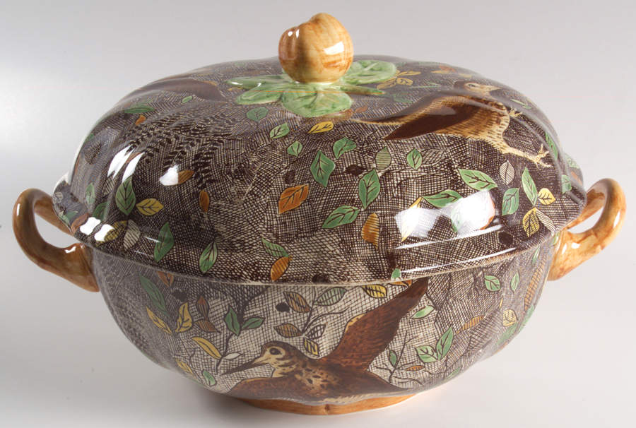 Rambouillet Tureen & Lid by Faiencerie De Gien-1