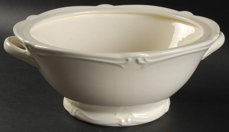 Rocaille (Cream) Round Vegetable No Lid by Faiencerie De Gien-1